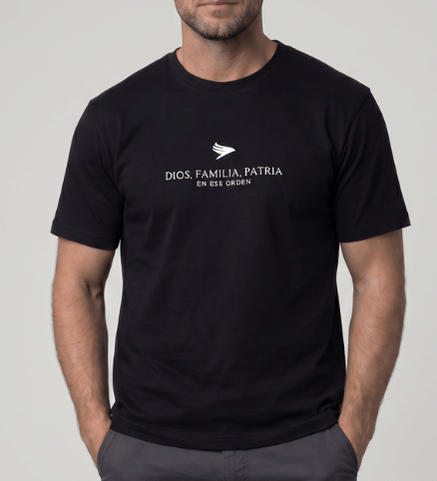 Camiseta Dios Familia y Patria - Image 5
